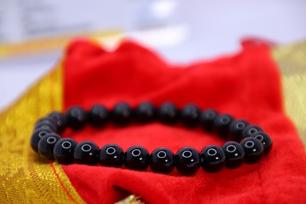 Black Onyx Bracelet